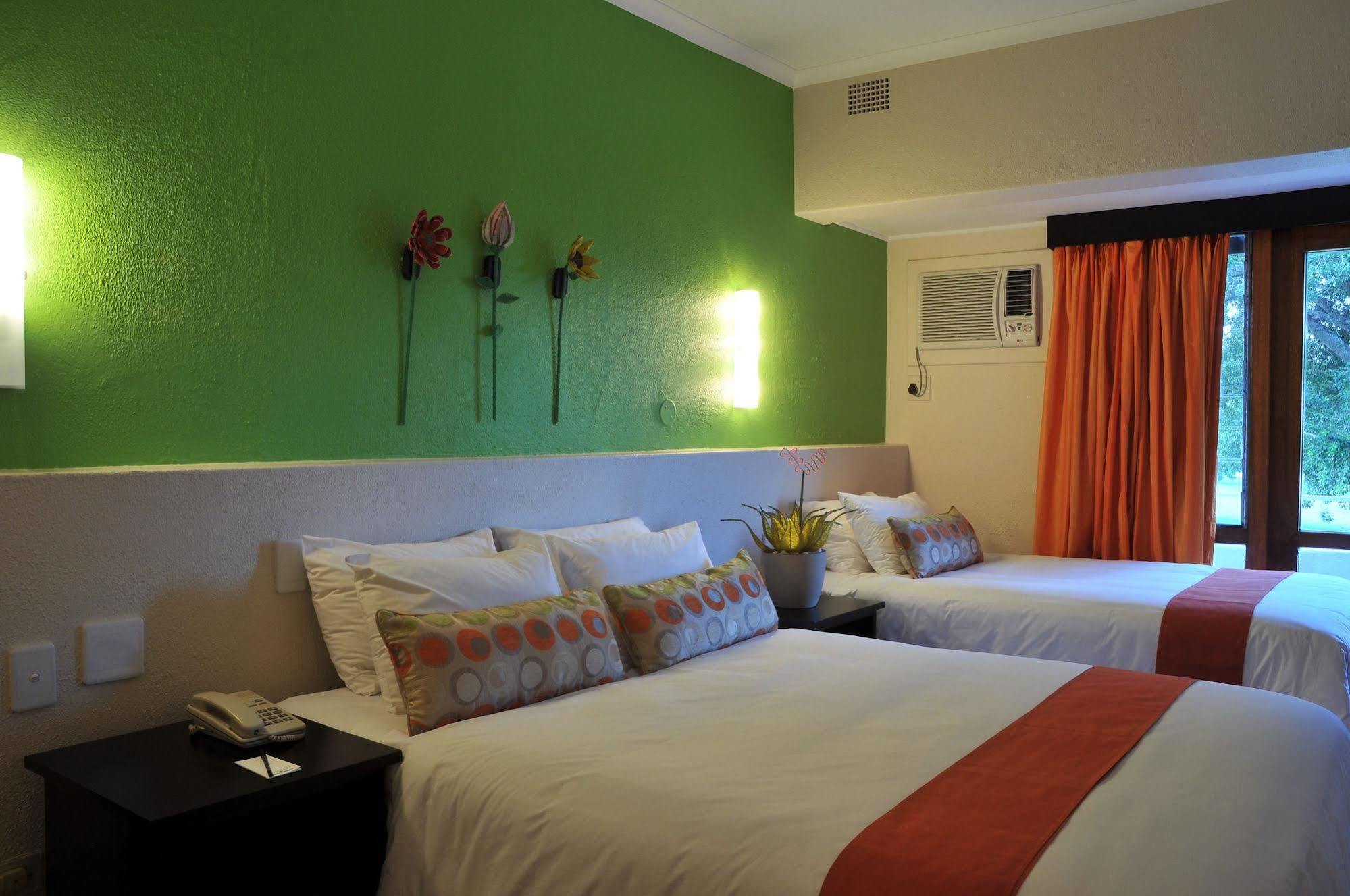 ווייט ריבר Protea Hotel Winkler מראה חיצוני תמונה